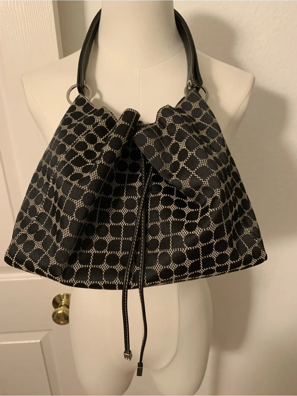 kate spade New York Black & Cream Jacquard Drawstring Bucket Hobo Bag